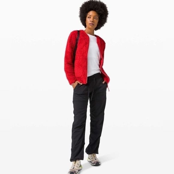 Lululemon Oh So Sherpa Jacket - Picture 12 of 14
